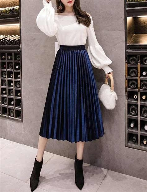 navy blue skirt outfit ideas